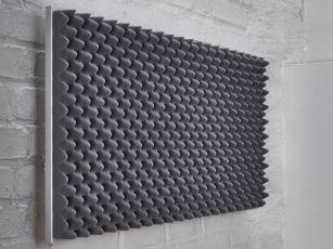 Absorbeurs de bruit premium avec structure alvéolée