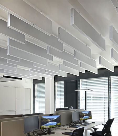 Éléments acoustiques PEACEMAKER pour l'isolation acoustique des bureaux modernes