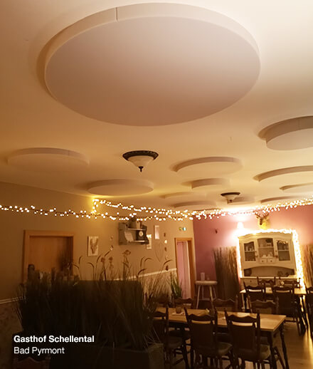 Le plafond acoustique aixFOAM dans l'auberge Schellental